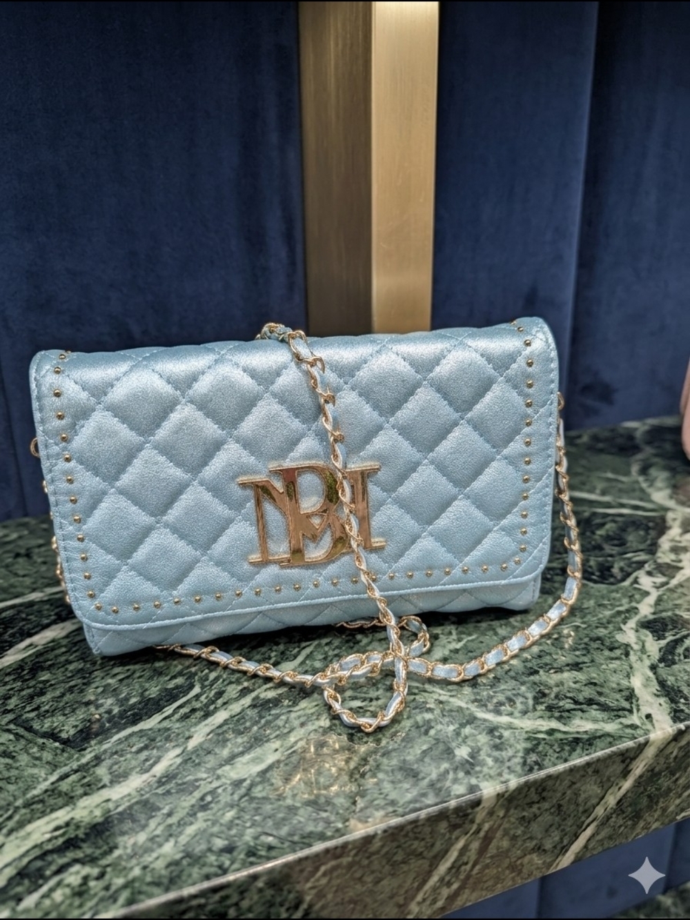 Badgley Mischka Elegant Evening Clutch/Handbag - Gold/Metallic - NWOT